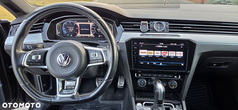 Volkswagen Arteon 2.0 TDI Bi-Turbo SCR 4Mot R-Line DSG - 11