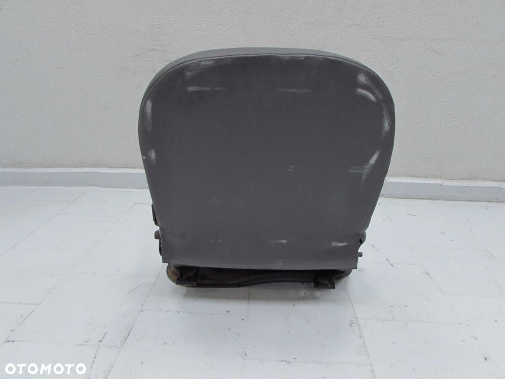 PIAGGIO PORTER HIJET PFAU QUARGO 06- FOTEL SIEDZENIE PASAZERA LEWY - 11
