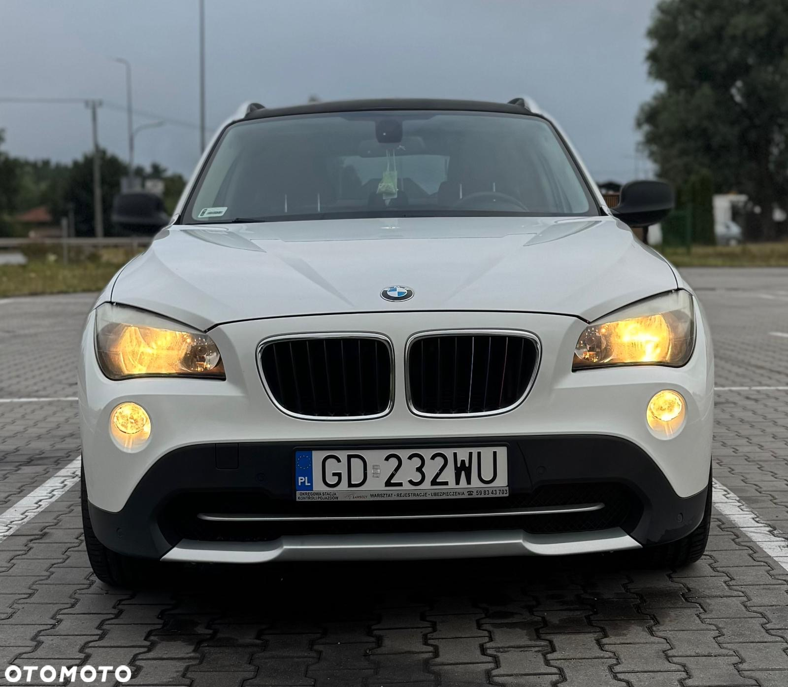 BMW X1 xDrive18d - 2