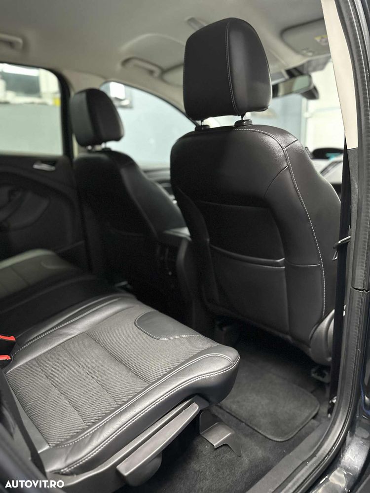 Ford Kuga 2.0 TDCi 4x4 Titanium - 23