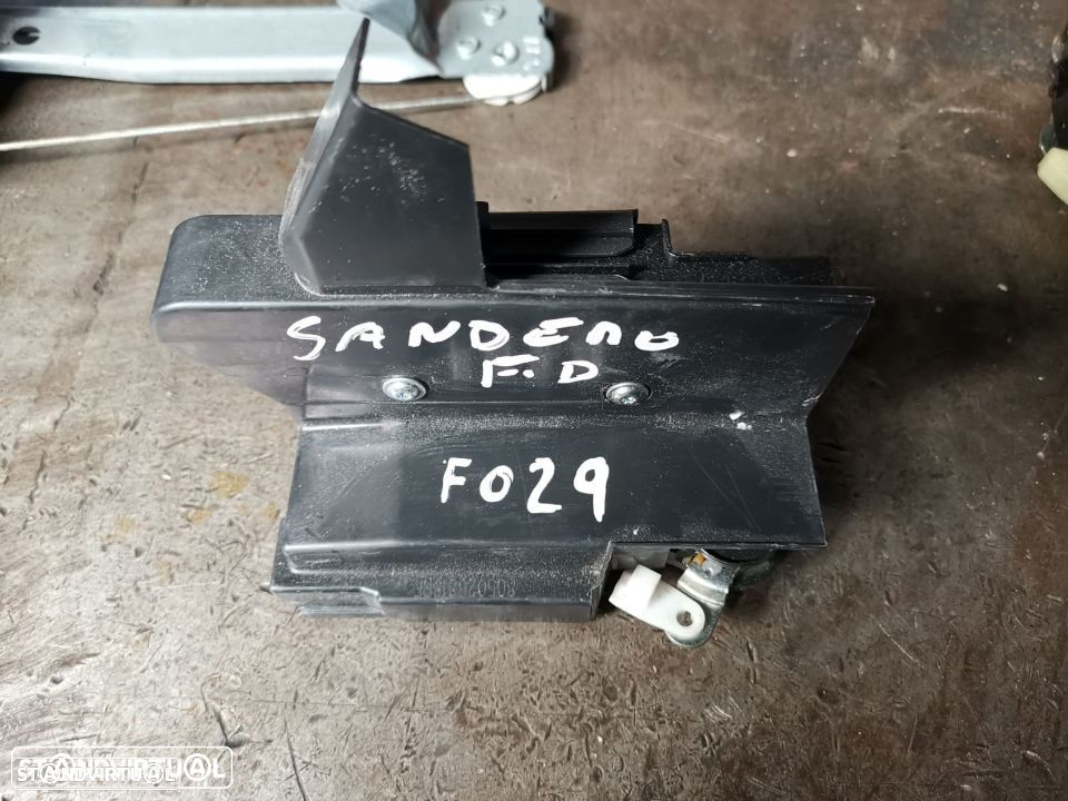 DACIA SANDERO FECHADURA FRENTE DTA  F029 - 5