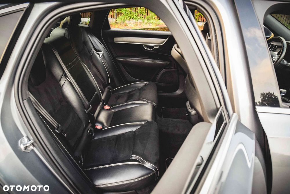 Volvo S90 T6 AWD R-Design - 27