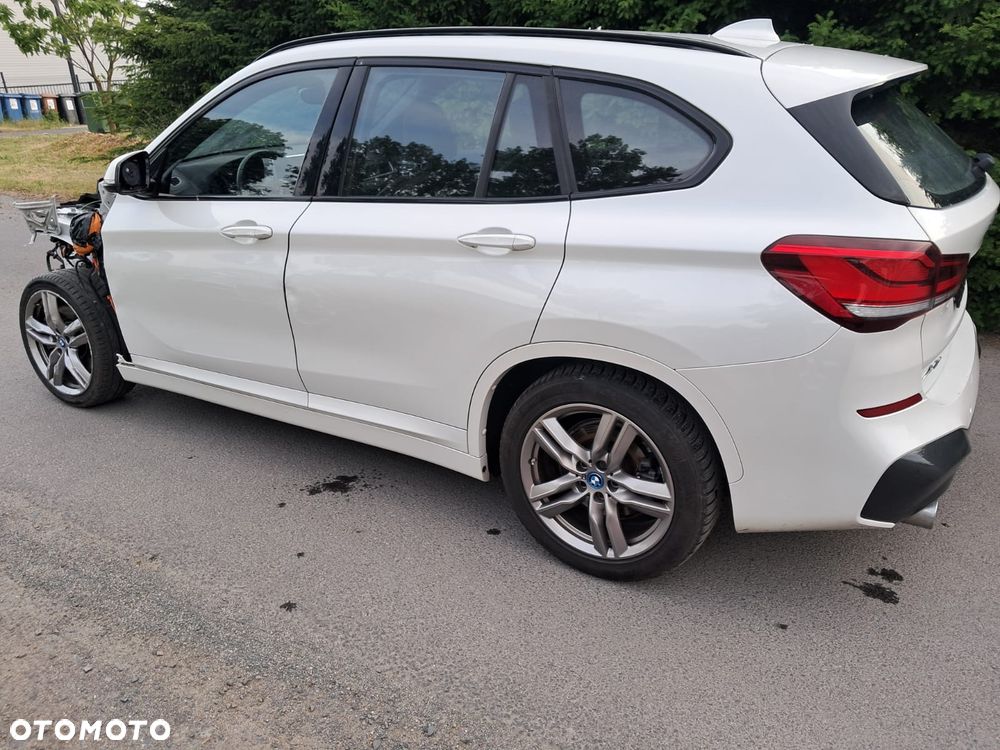 BMW X1 xDrive23i mHEV M Sport sport - 3