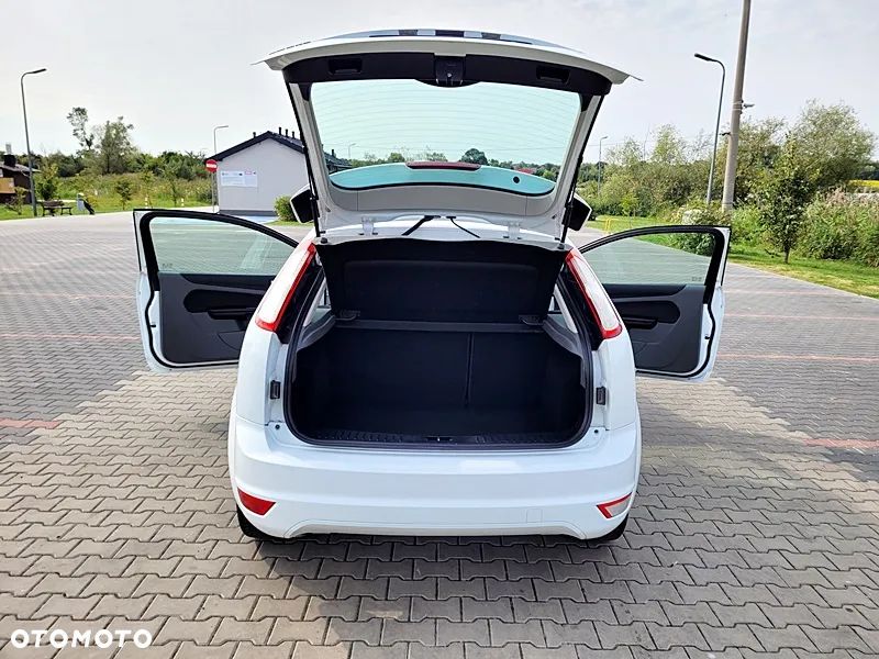 Ford Focus - 18