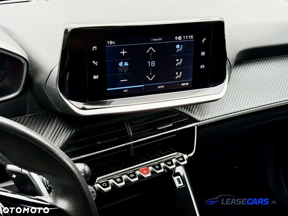 Peugeot 2008 PureTech 130 EAT8 Allure Pack - 23