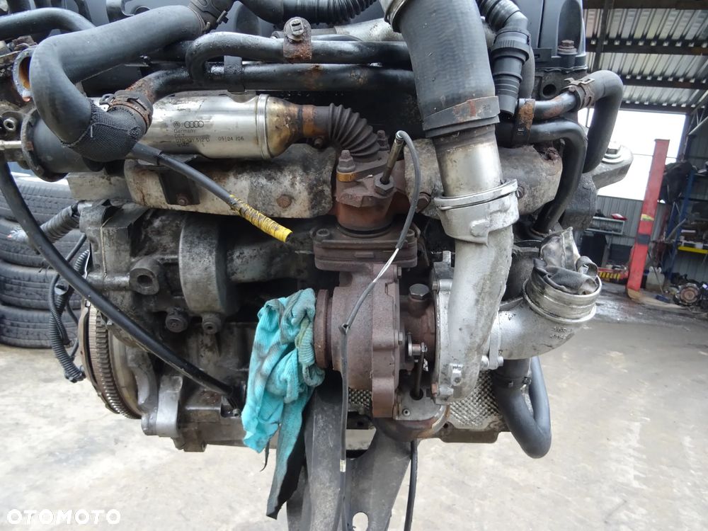 Silnik BNZ 2.5TDi Vw T5 (Goły Słupek) - 2
