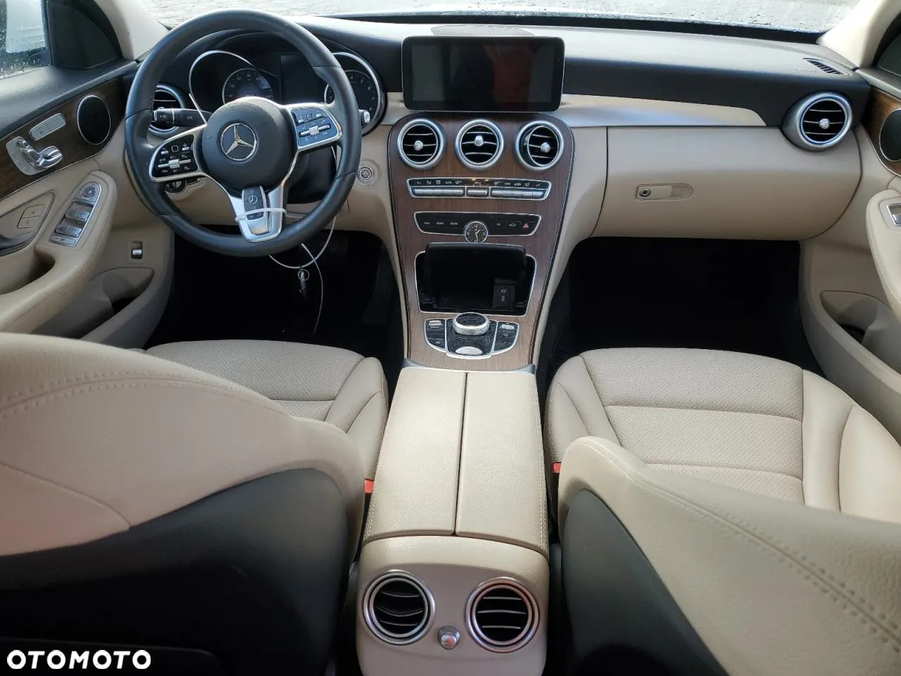 Mercedes-Benz Klasa C 300 4MATIC 9G-TRONIC - 8