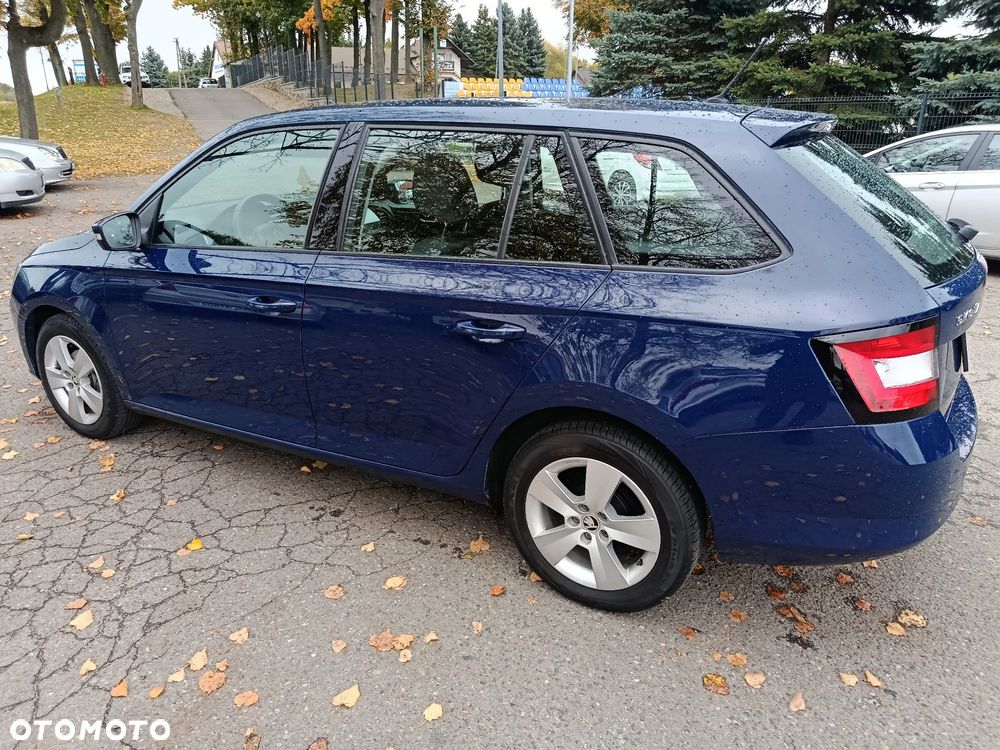 Skoda Fabia - 6