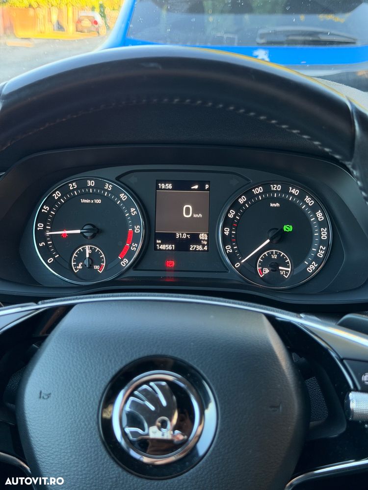 Skoda Octavia 2.0 TDI DSG Ambition - 14