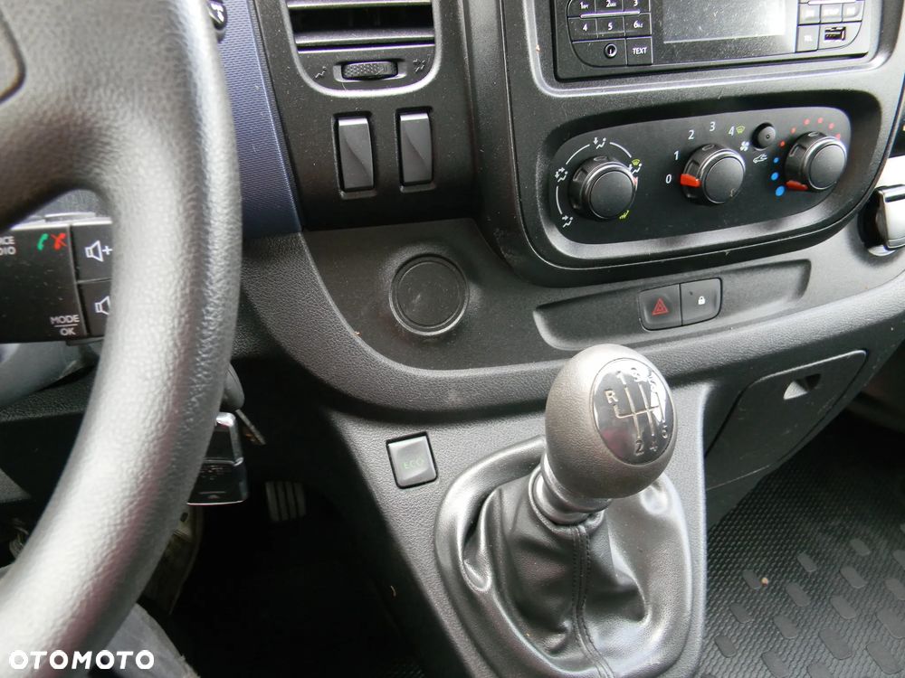 Opel Vivaro - 5