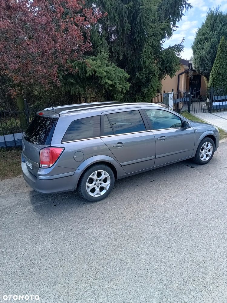 Opel Astra - 4