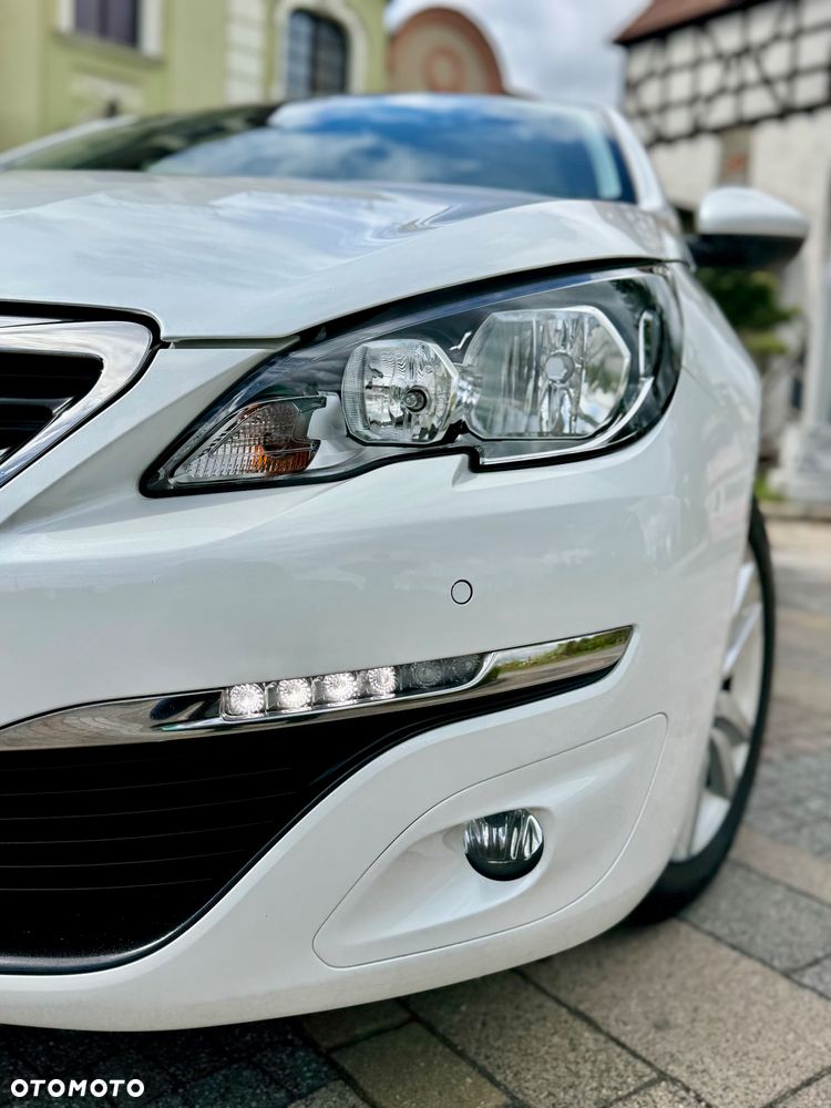 Peugeot 308 BlueHDi 120 Stop & Start Business-Line - 4