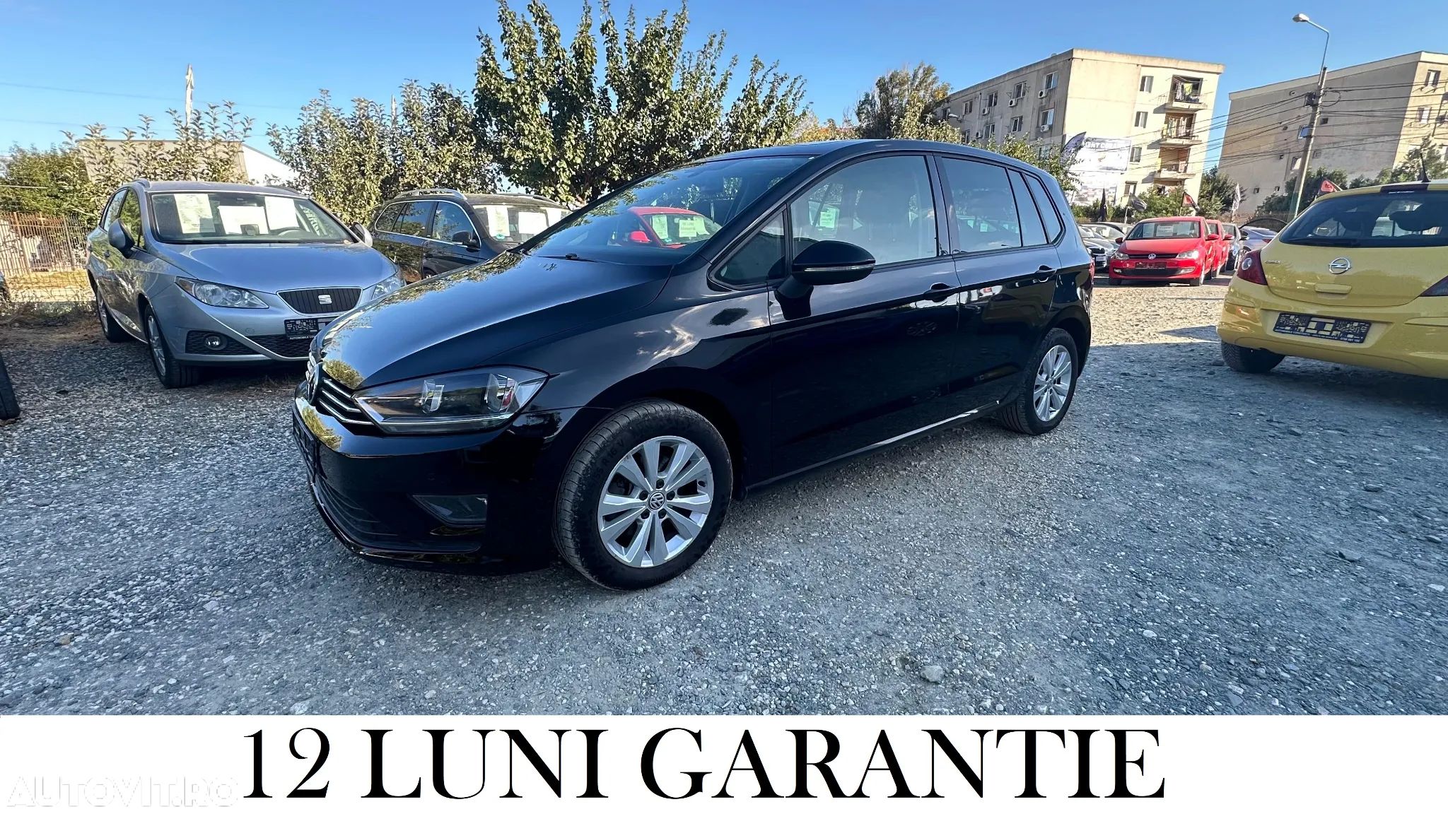 Volkswagen Golf - 1