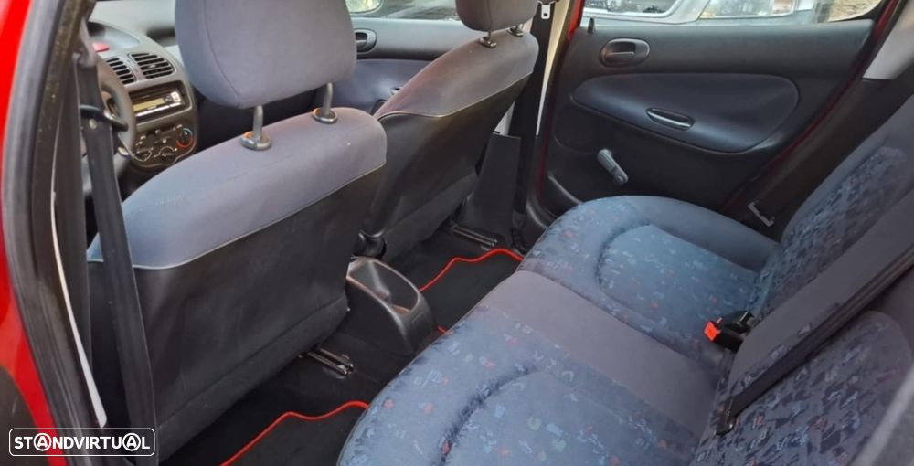 Peugeot 206 1.1 XR - 11