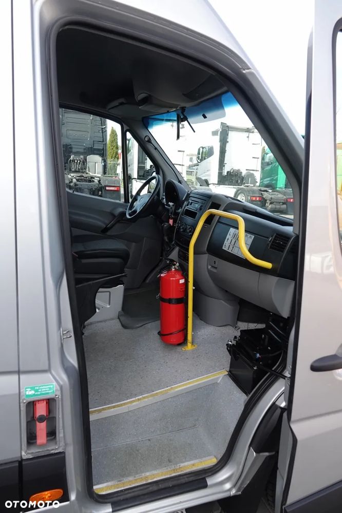 Mercedes-Benz SPRINTER 516 CDI / 2x KLIMA /SPROWADZONY / - 34