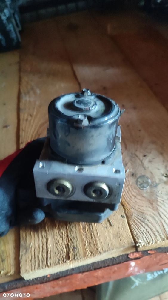 POMPA STEROWNIK ABS HYUNDAI TRAJET 58920-3A300 - 4