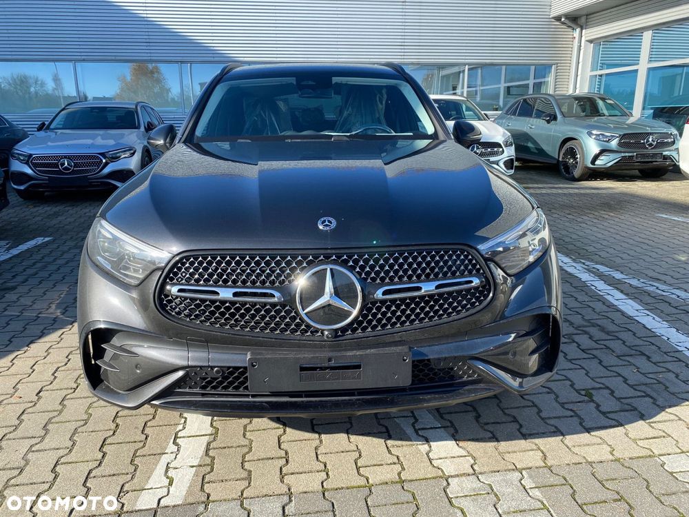 Mercedes-Benz GLC - 6