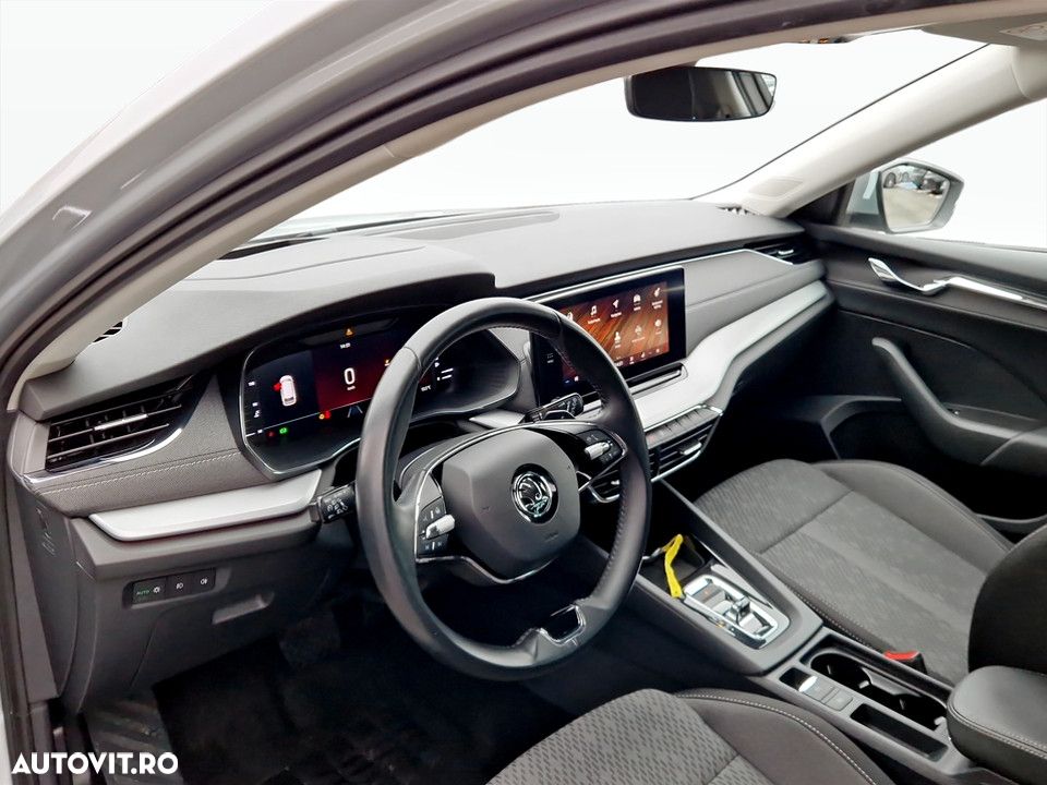 Skoda Octavia 1.5 TSI DSG MHEV Style - 17