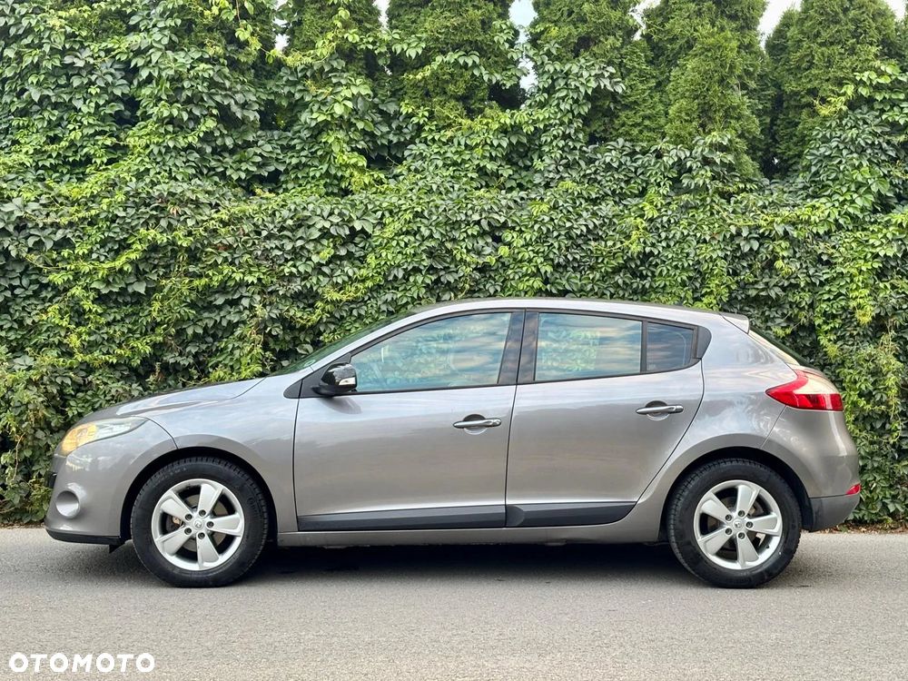 Renault Megane 1.5 dCi Authentique - 4