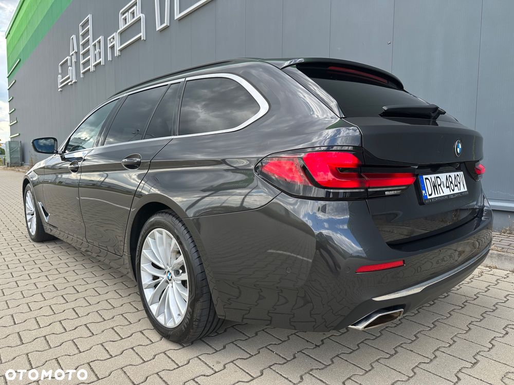 BMW Seria 5 520i mHEV Luxury Line - 4