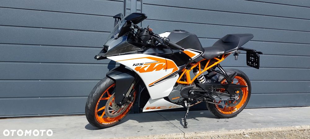 KTM RC 125 - 9