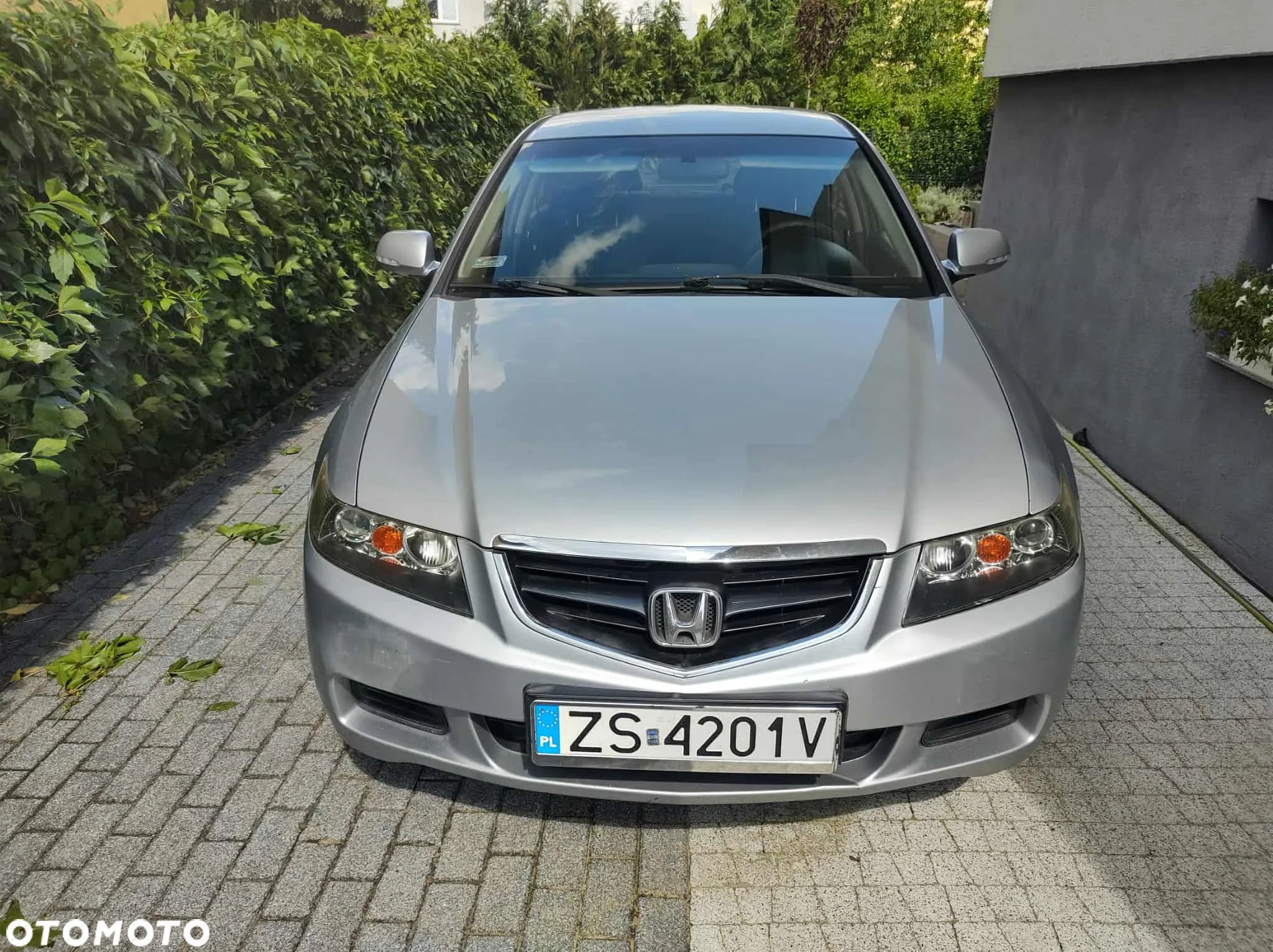 Honda Accord 2.0 Comfort - 1