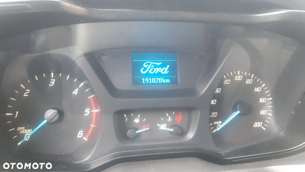 Ford Transit - 38