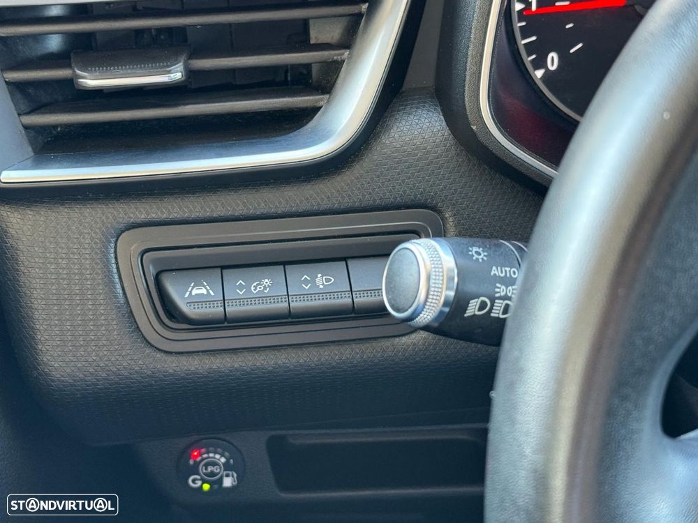 Renault Clio TCe 100 EDITION ONE - 4