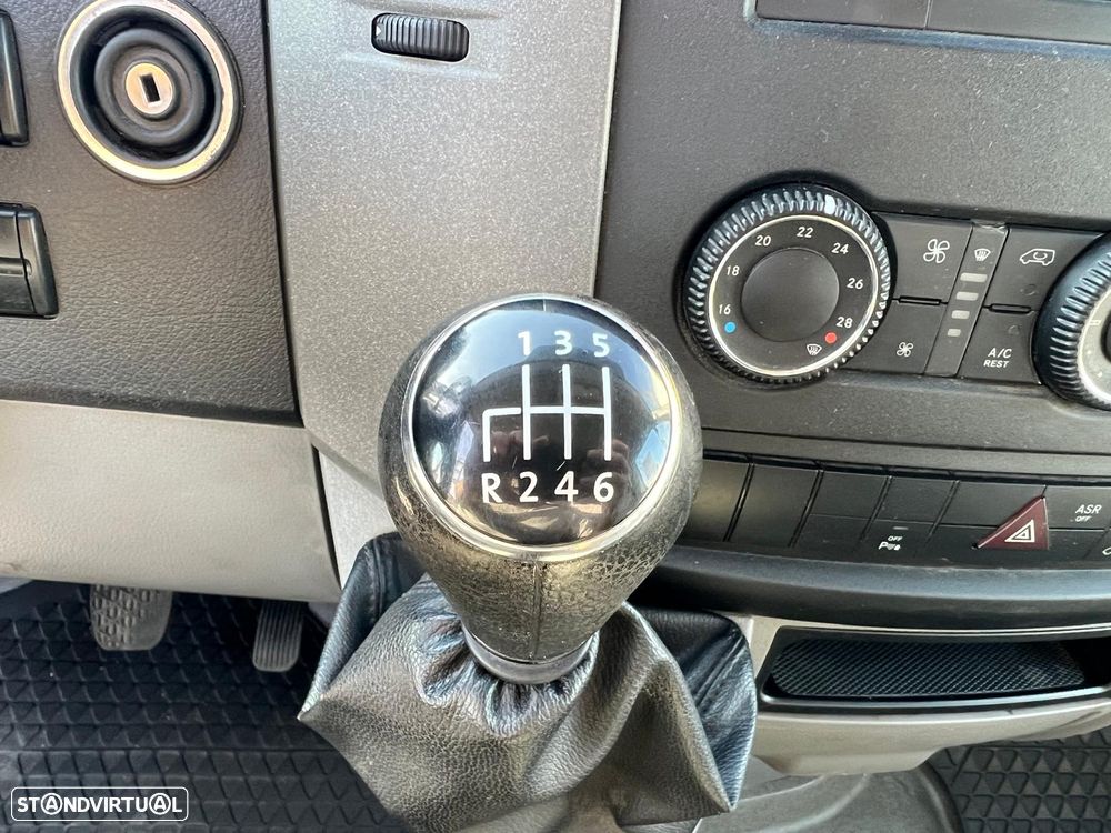 VW Crafter L4H3 - 2.0 TDI - 21