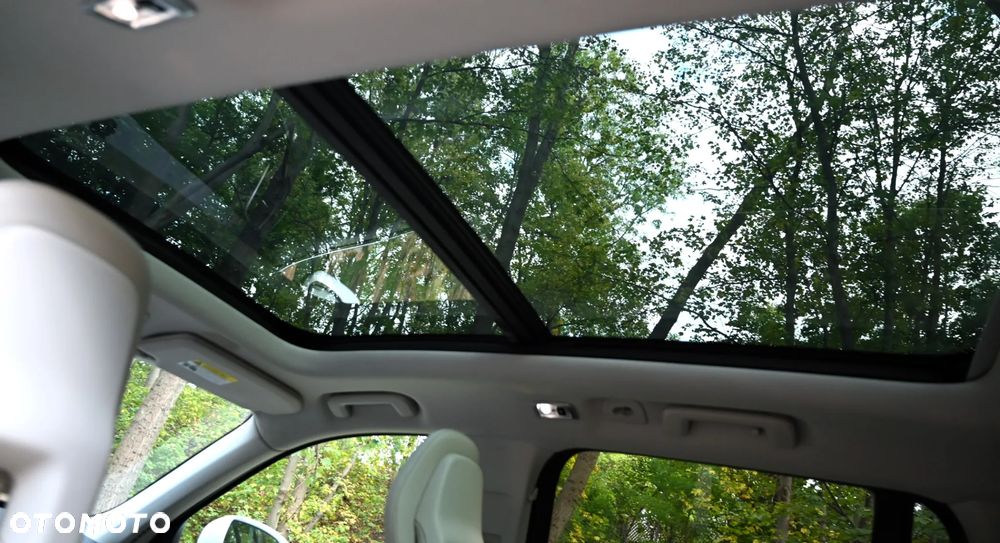 Volvo XC 90 - 32