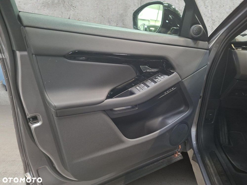 Land Rover Range Rover Evoque - 11