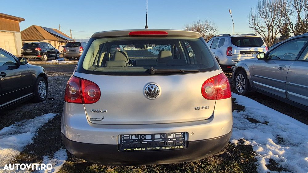 Volkswagen Golf 1.6 FSI Automatik Sportline - 6