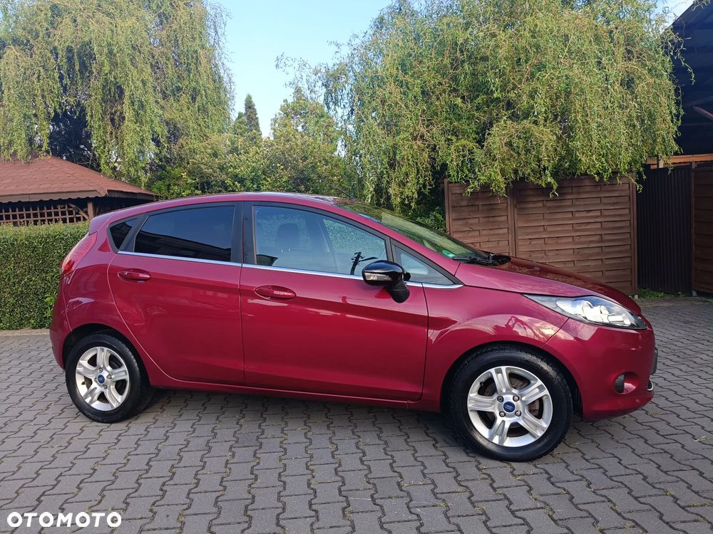 Ford Fiesta 1.25 SYNC Edition - 29