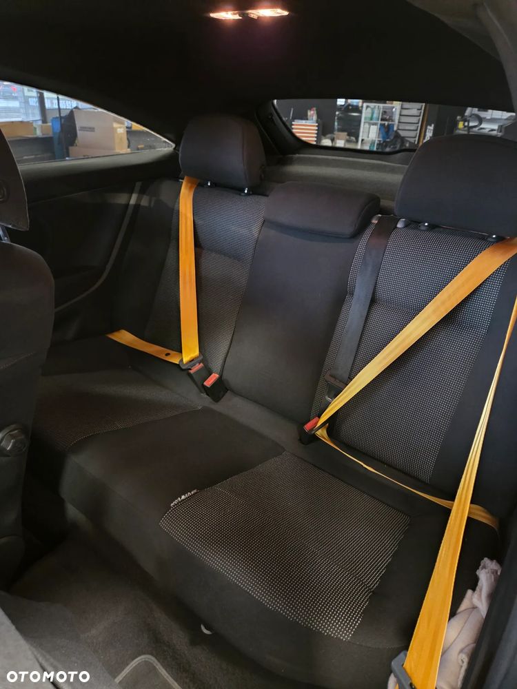 Opel Astra 1.9 CDTI Sport - 8