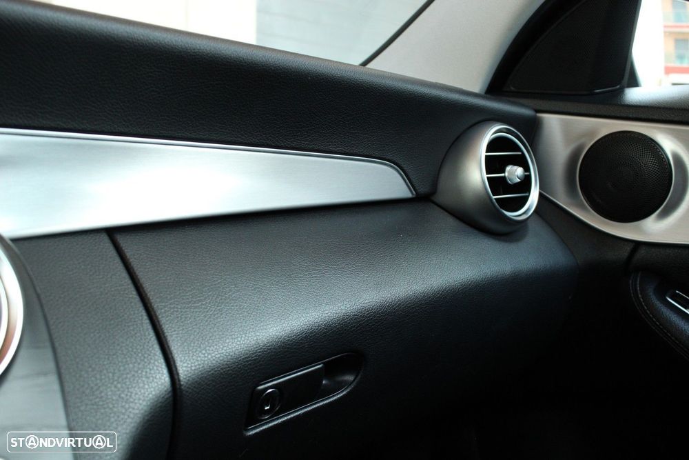 Mercedes-Benz C 180 Avantgarde Aut. - 31