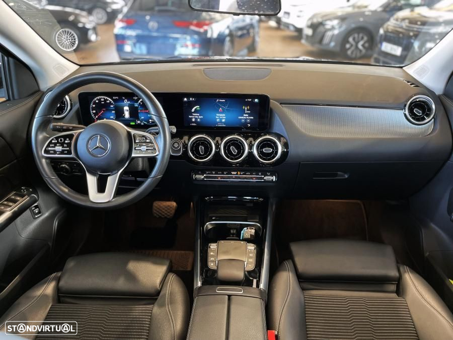 Mercedes-Benz GLA 250 e Progressive - 32