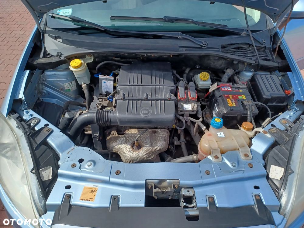 Fiat Linea 1.4 Active - 12