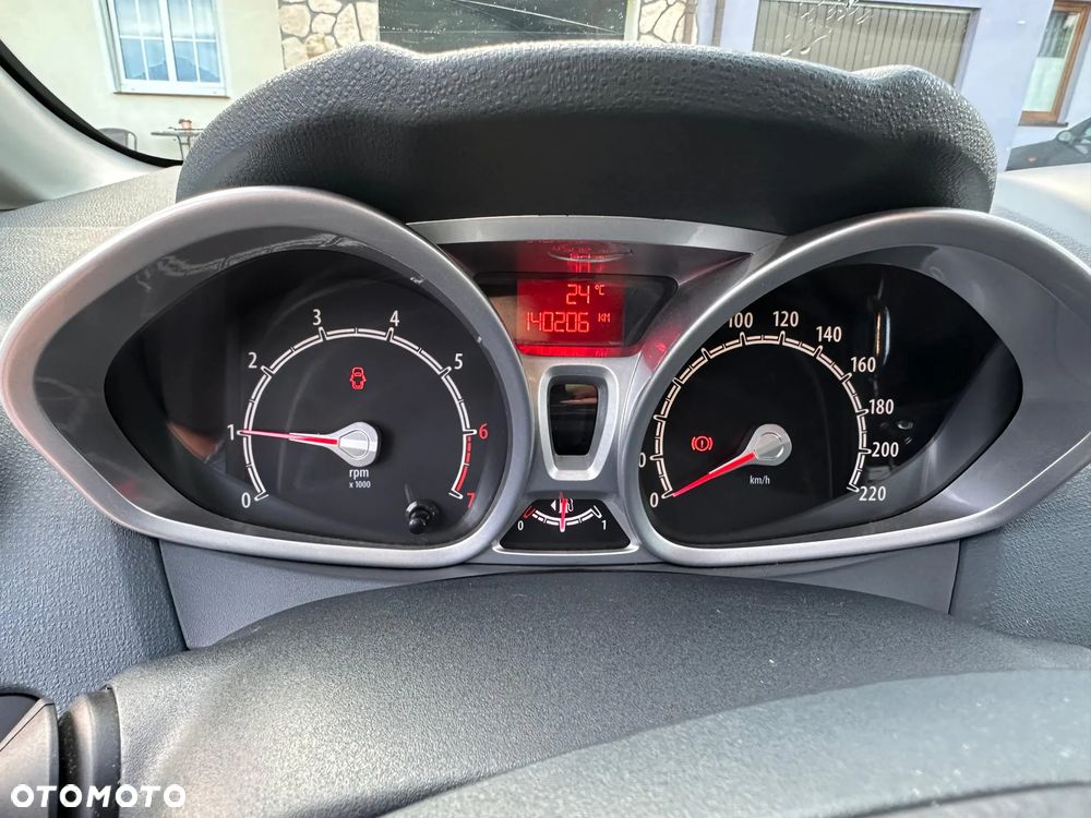 Ford Fiesta 1.25 Gold X EU5 - 4