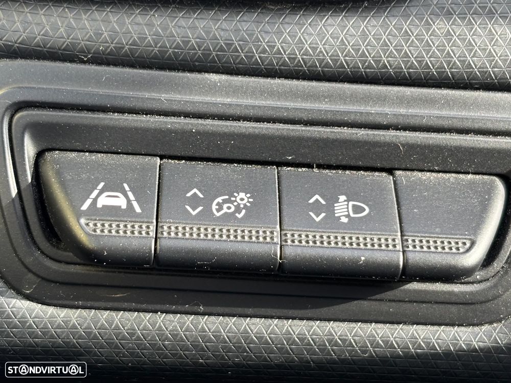 Renault Clio TCe 90 EQUILIBRE - 15