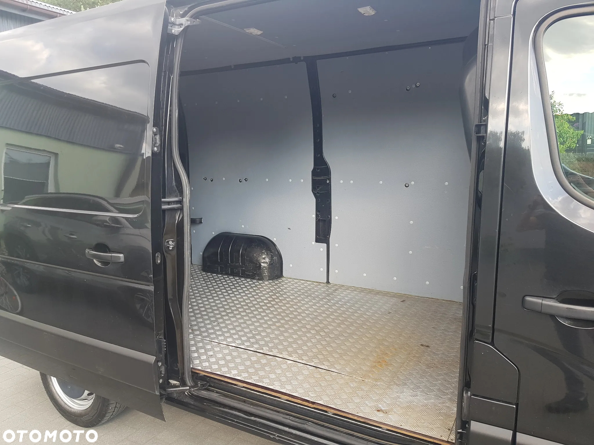 Renault Master 2.3dCi  L2H2 3.5t Pack Clim 4d - 10