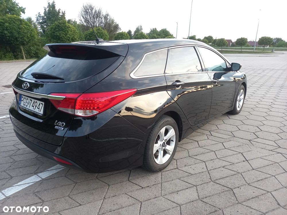 Hyundai i40 1.7 CRDi Comfort + - 5