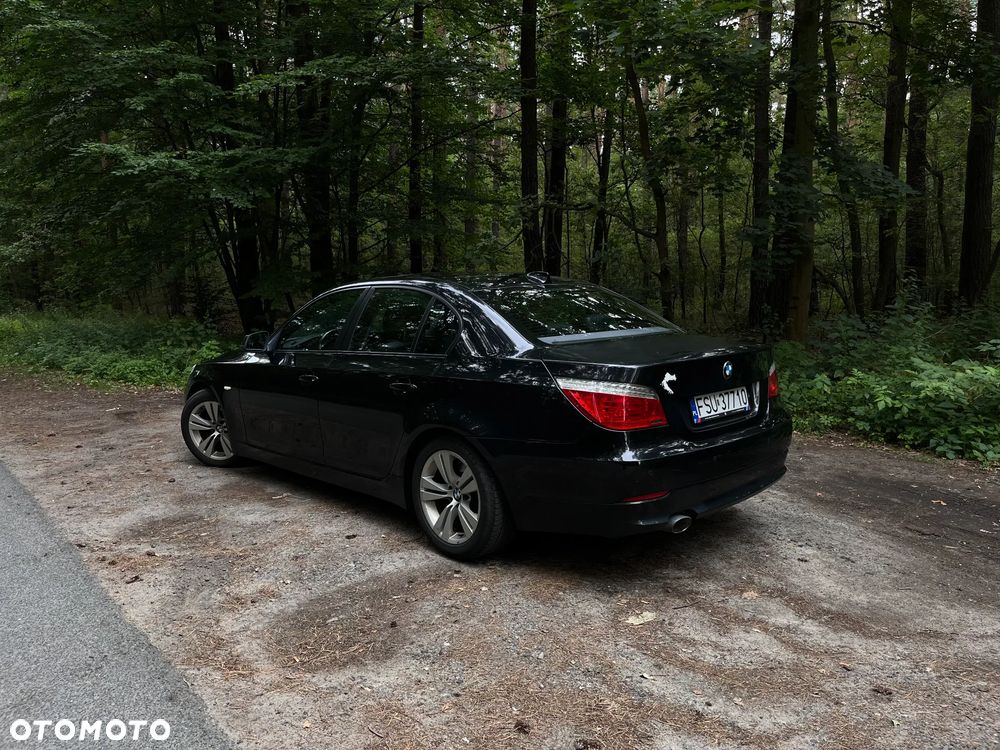 BMW Seria 5 520d Edition Exclusive - 2