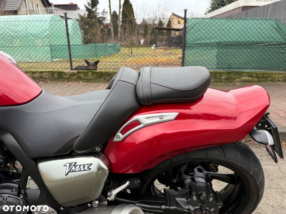 Yamaha V-MAX - 20
