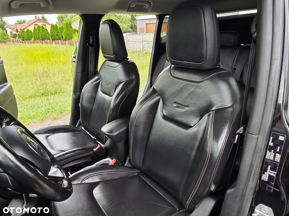 Jeep Renegade 1.4 MultiAir Limited FWD S&S - 28