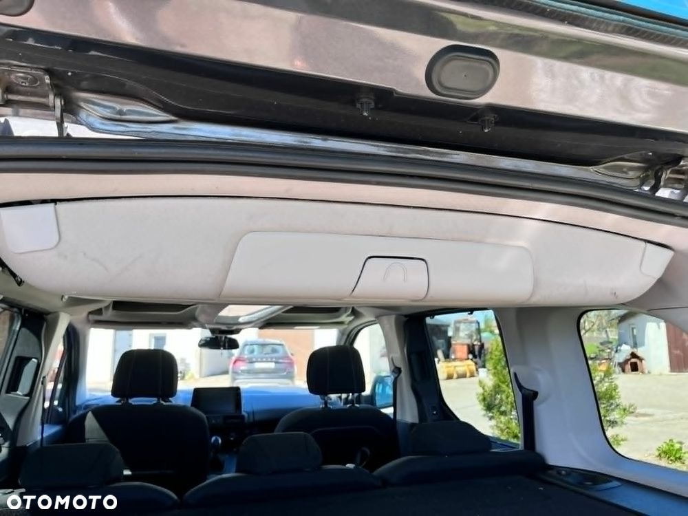 Opel Combo 1.5 CDTI Essentia S&S - 37