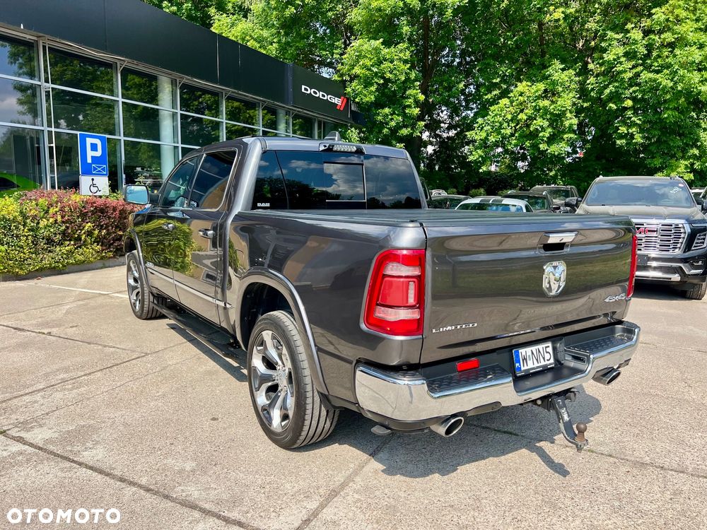 RAM 1500 - 12
