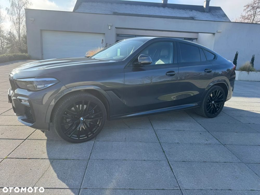BMW X6M - 14