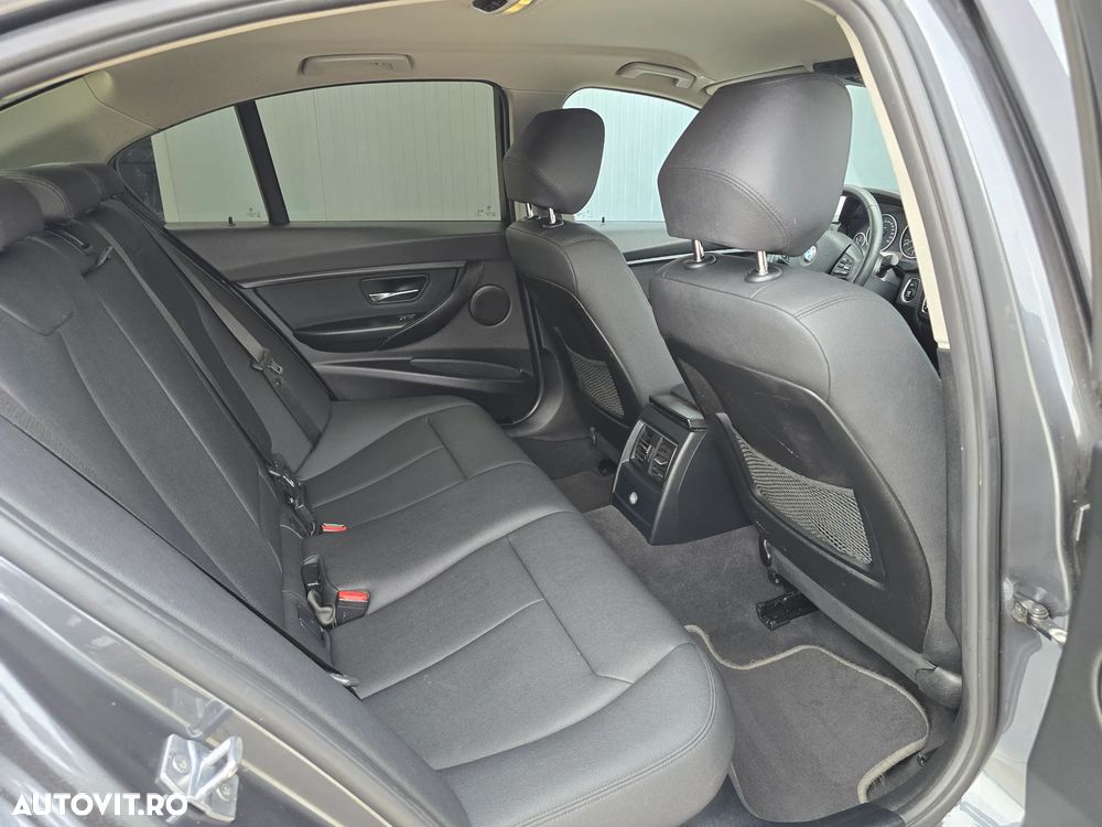 BMW Seria 3 - 8