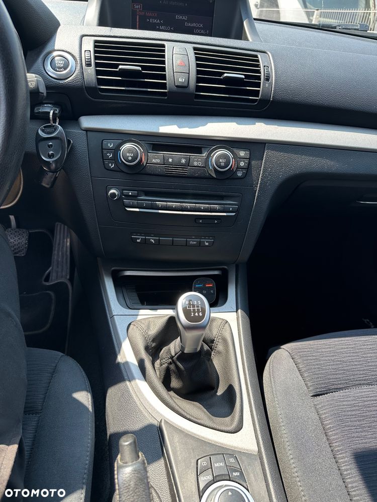 BMW Seria 1 - 15