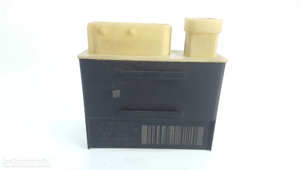 CAIXA DE PRÉ AQUECIMENTO CITROEN C4 BERLINA COOL - 4